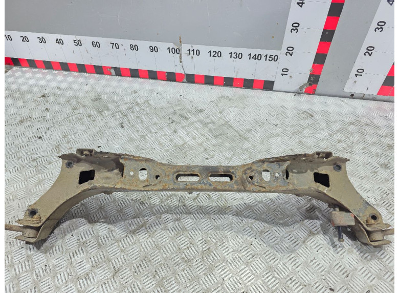 Балка подвески задняя к Kia Ceed, 2008г.