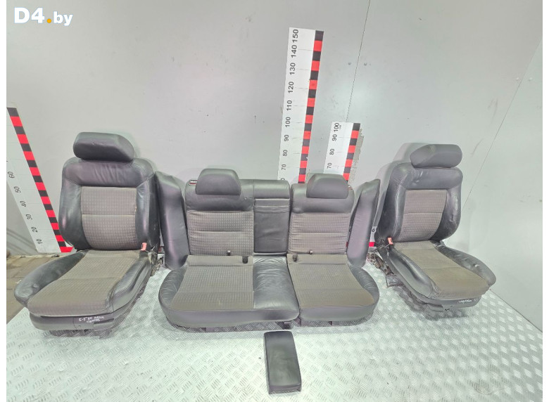 Салон (комплект сидений) к Volkswagen Passat 2002 г.
