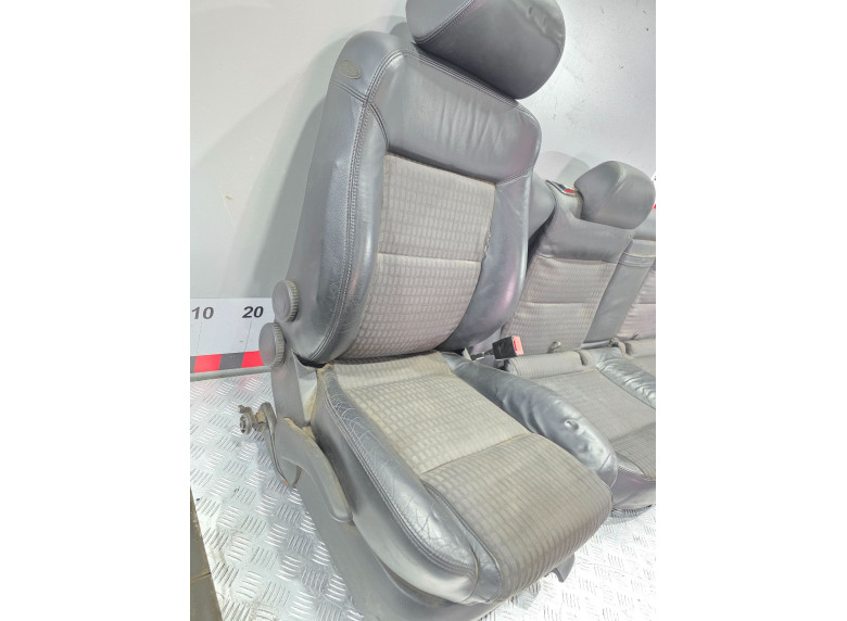 Салон (комплект сидений) к Volkswagen Passat, 2002г.