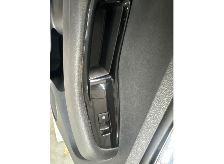 Кнопка стеклоподъемника заднего левого к Chevrolet Orlando, 2011г.