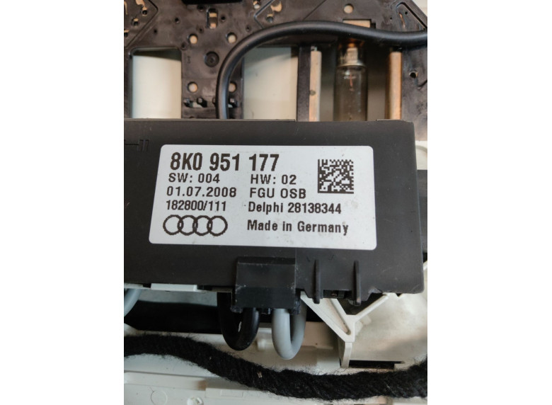 Фонарь салона (плафон) к Audi A4, 2008г.