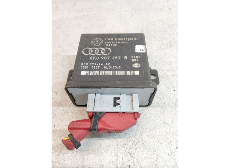 Блок управления светом к Audi A4, 2008г.