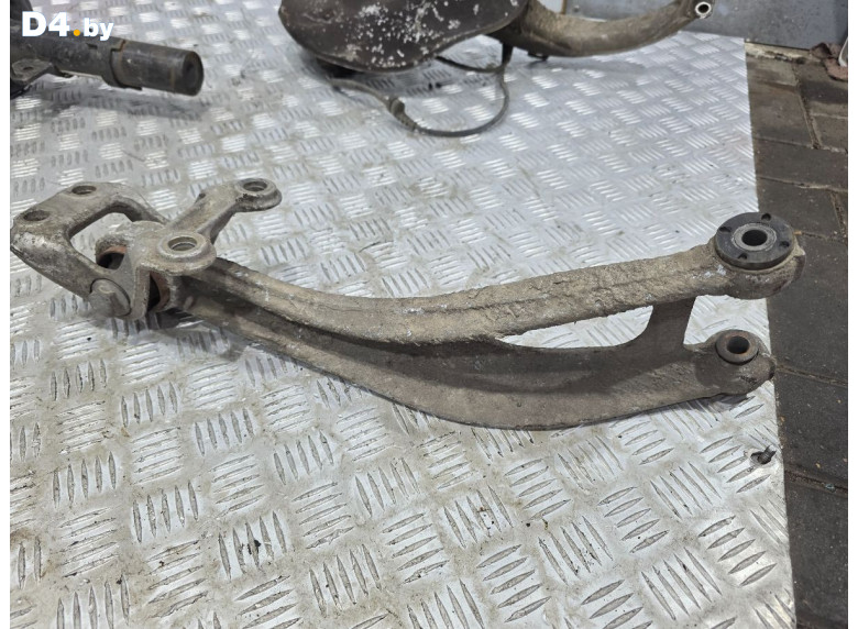 Рычаг задний правый к Peugeot 406 2001 г.