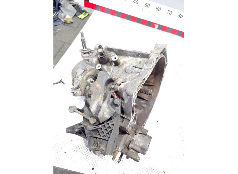 КПП механическая (МКПП) к Peugeot 308, 2012г.