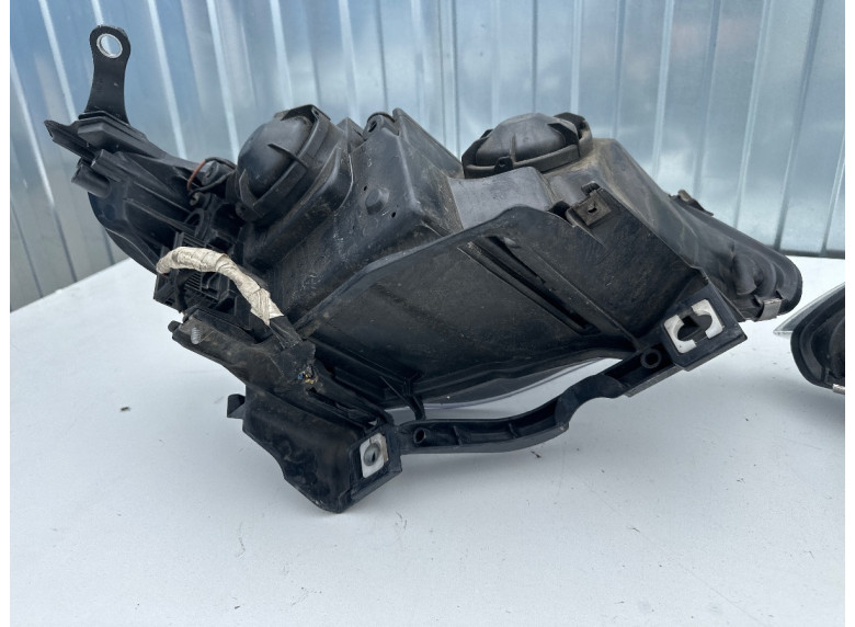 Фара передняя (комплект) к BMW 5 E60/E61, 2004г.
