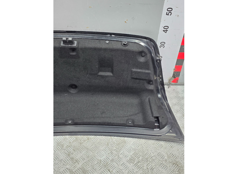 Обшивка крышки багажника к Chevrolet Cruze, 2010г.