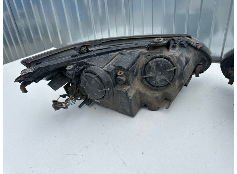 Фара передняя (комплект) к BMW 5 E60/E61, 2006г.