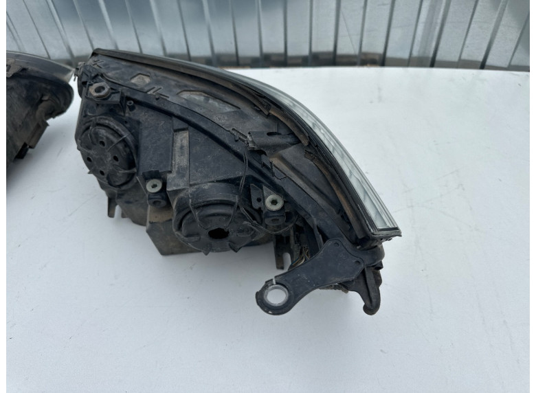 Фара передняя (комплект) к BMW 5 E60/E61, 2006г.