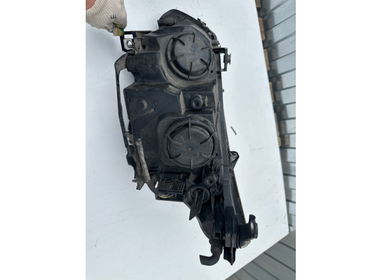 Фара передняя (комплект) к BMW 5 E60/E61, 2006г.