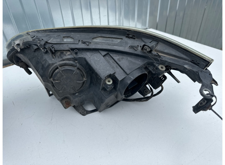 Фара передняя (комплект) к BMW 5 E60/E61, 2004г.