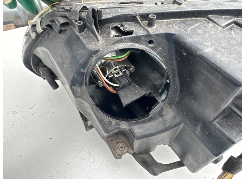 Фара передняя (комплект) к BMW 5 E60/E61, 2004г.