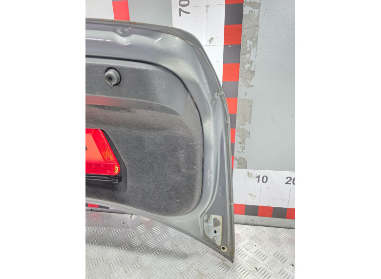 Крышка багажника (дверь 3-5) к Volkswagen Passat, 2002г.