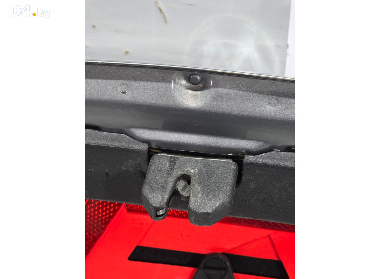 Замок капота к Volkswagen Passat 2002 г.