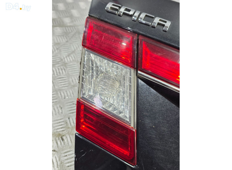 Фонарь крышки багажника левый к Chevrolet Epica 2008 г.