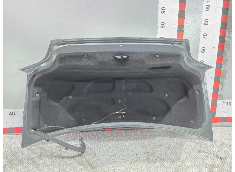 Обшивка крышки багажника к Peugeot 406, 2002г.
