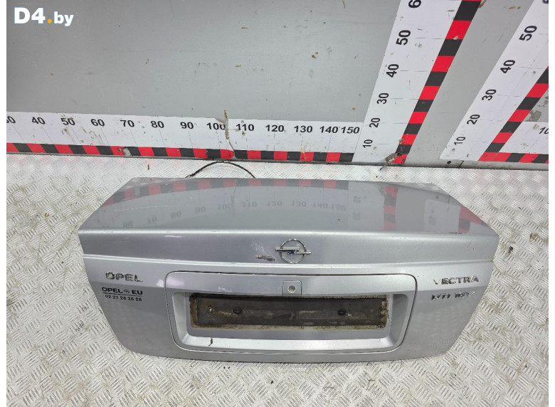 Крышка багажника (дверь 3-5) к Opel Vectra 2001 г.