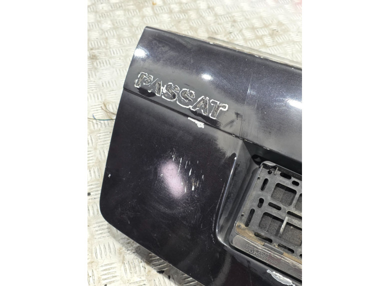 Крышка багажника (дверь 3-5) к Volkswagen Passat, 2002г.