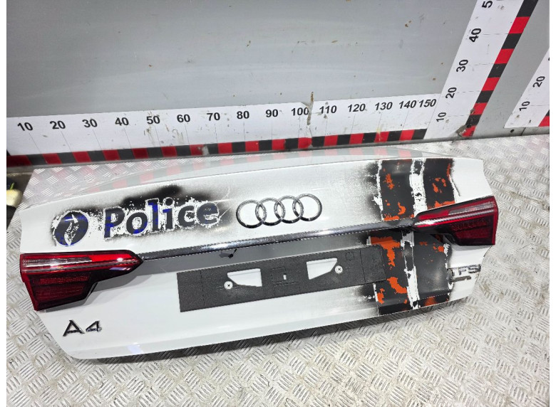 Замок багажника к Audi A4, 2020г.