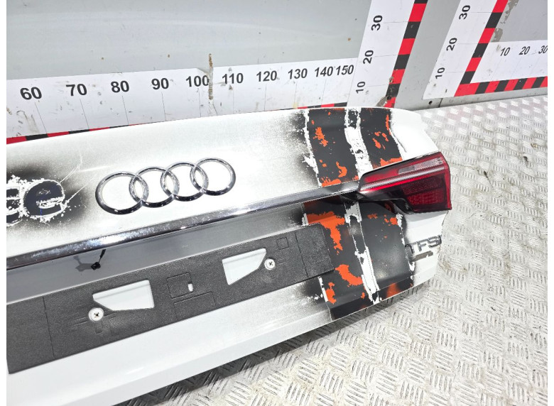 Крышка багажника (дверь 3-5) к Audi A4, 2020г.