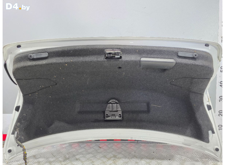 Обшивка крышки багажника к Audi A4 2020 г.