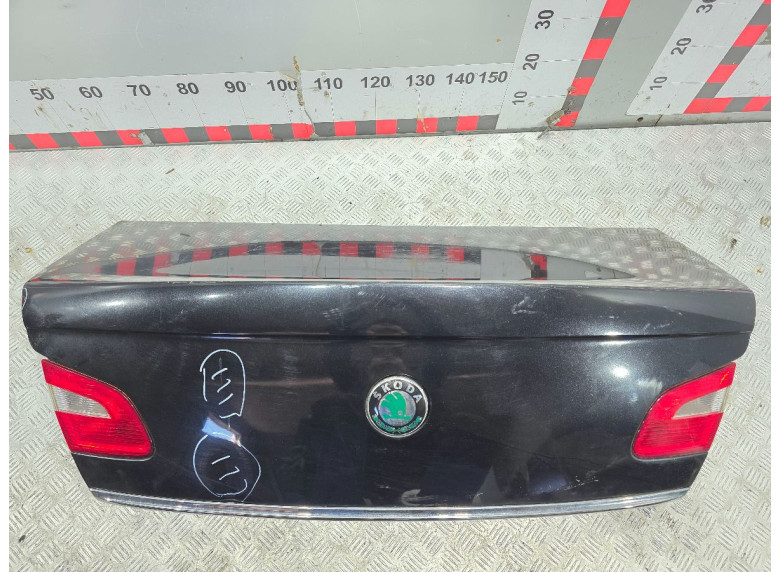 Крышка багажника (дверь 3-5) к Skoda Superb, 2010г.
