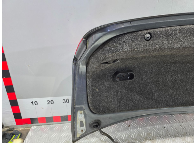 Крышка багажника (дверь 3-5) к Volkswagen Jetta, 2008г.