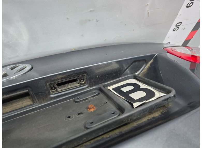Крышка багажника (дверь 3-5) к Volkswagen Jetta, 2008г.