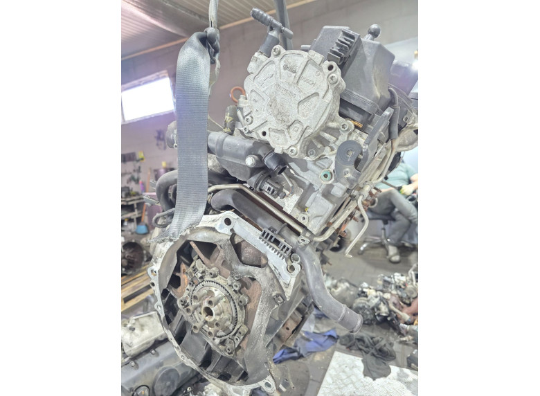 Двигатель к Volkswagen Passat, 2009г.