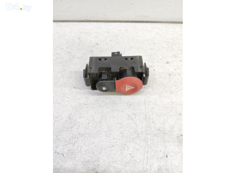 Кнопка аварийной сигнализации к Renault Kangoo 2009 г.