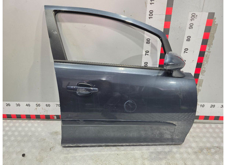 Дверь передняя правая к Opel Corsa, 2007г.