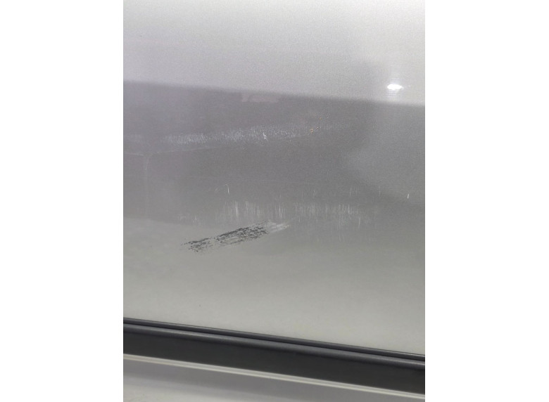Дверь передняя правая к Mitsubishi Space Star, 2001г.
