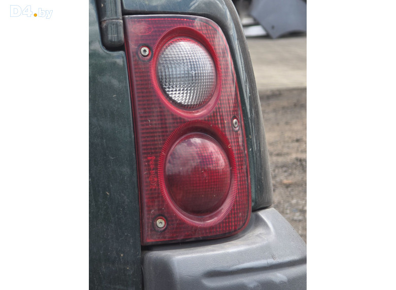 Фонарь задний правый к Land-Rover Freelander 2000 г.