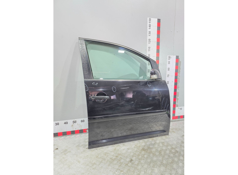 Ручка наружная передняя правая к Volkswagen Touran, 2005г.