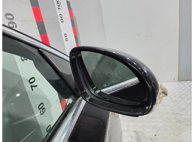 Зеркало наружное правое к Volkswagen Passat, 2006г.
