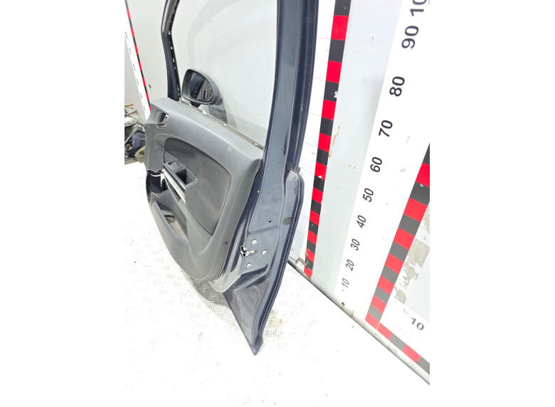 Дверь передняя правая к Opel Corsa, 2007г.