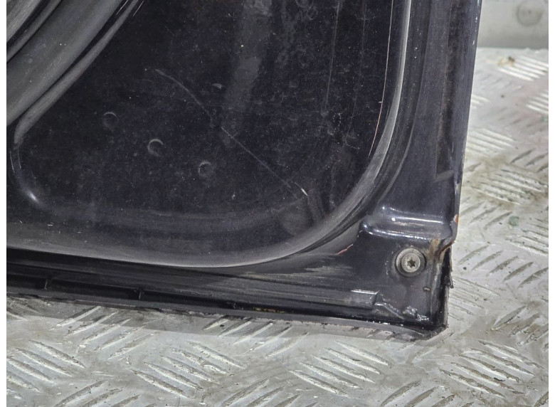 Дверь передняя правая к Volkswagen Passat, 2006г.