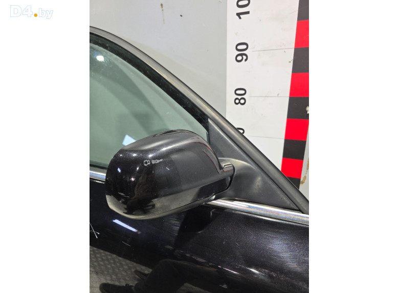 Зеркало наружное правое к Volkswagen Passat 2003 г.
