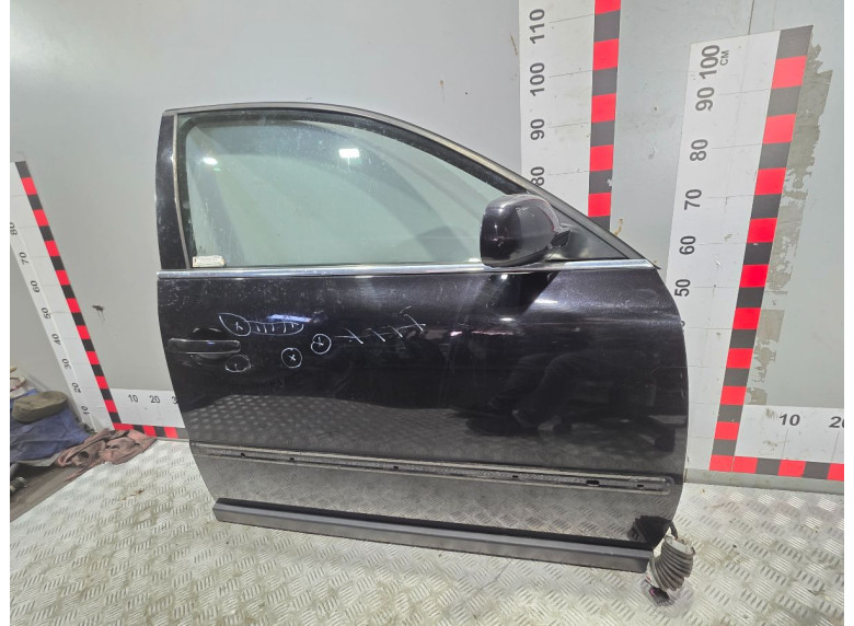 Ручка наружная передняя правая к Volkswagen Passat, 2003г.