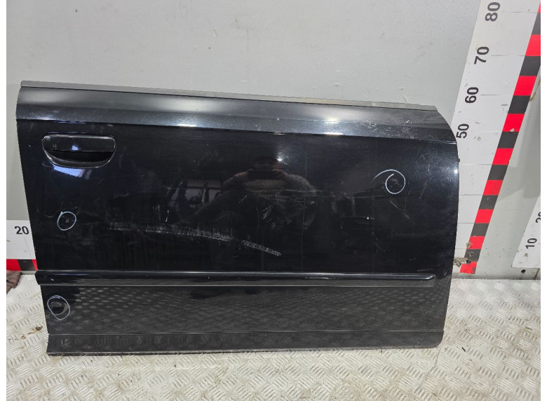 Дверь передняя правая к Audi A4, 2007г.