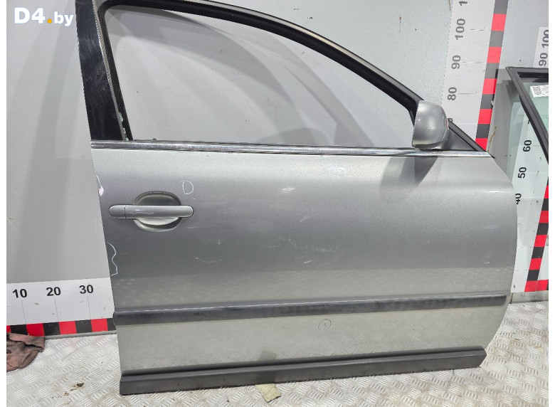 Дверь передняя правая к Volkswagen Passat 2003 г.