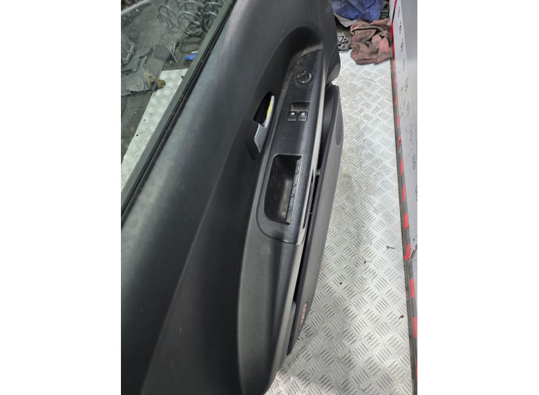 Стеклоподъемник электрический передний левый к Kia Ceed, 2008г.