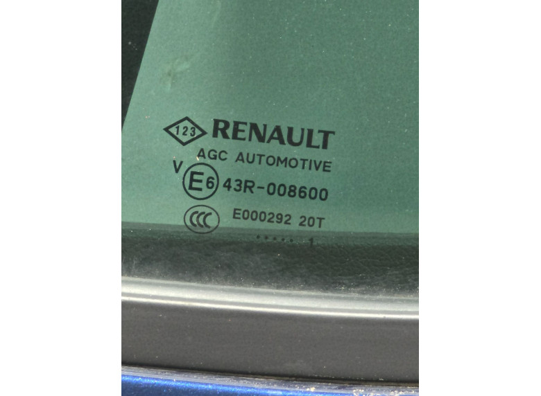 Стекло двери задней левой к Renault Scenic, 2021г.