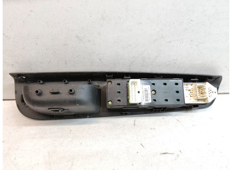 Блок управления стеклоподъемниками к Kia Ceed, 2010г.