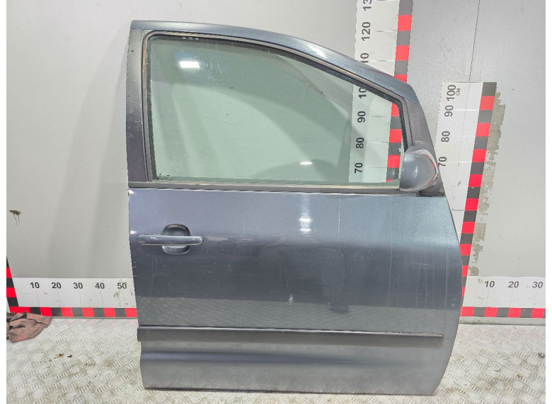 Дверь передняя правая к Volkswagen Sharan, 2003г.