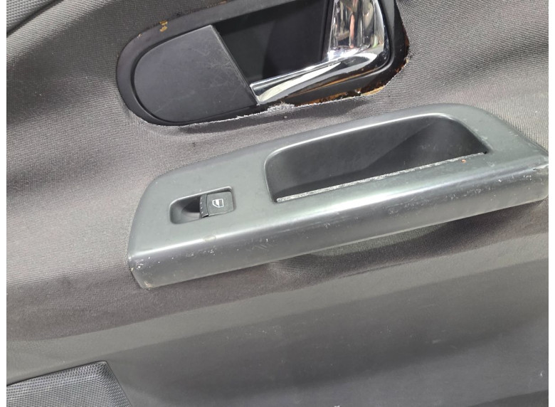 Ручка внутренняя передняя правая к Seat Alhambra, 2003г.