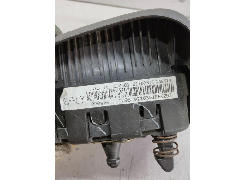 Подушка безопасности водителя к Geely Emgrand X7, 2014г.