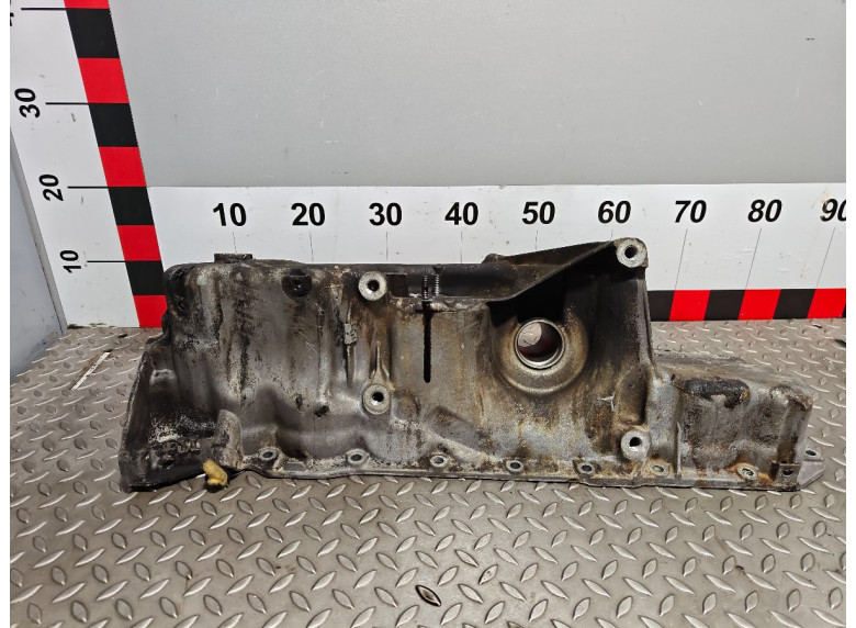 Поддон к BMW 7 G11/G12, 2017г.
