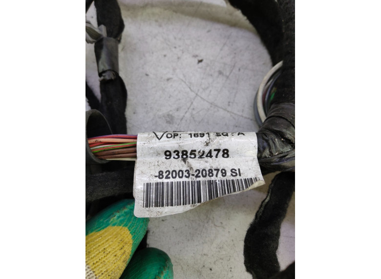 Проводка двери передней правой к Renault Trafic, 2005г.