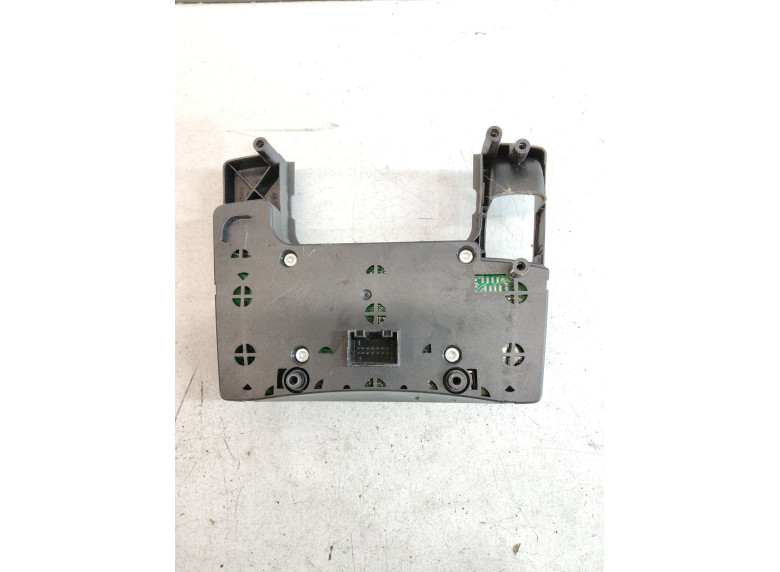 Джойстик управления мультимедиа к Audi A6, 2006г.