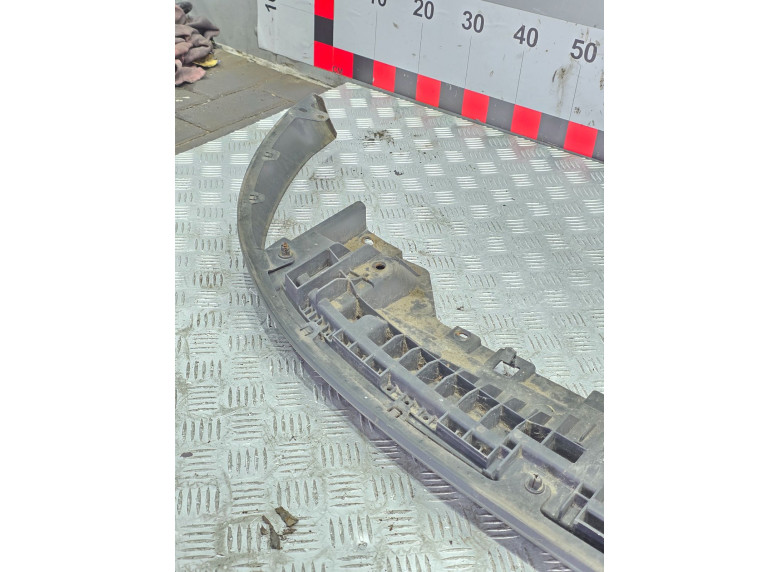 Юбка бампера переднего к Toyota Auris, 2008г.